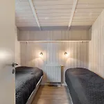 Skipper-lodge West *